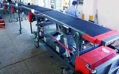 抽屜伸縮皮帶輸送機(jī)